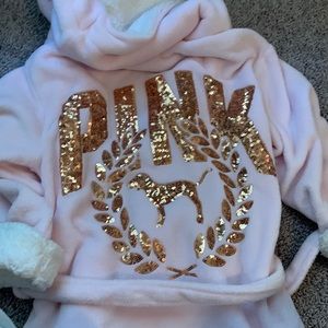 Victoria’s Secret Pink robe with sparkles ✨